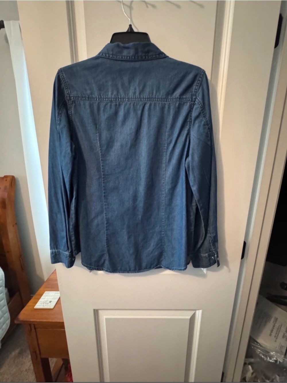 Earl Jeans Blue Denim Button-Down Shirt with Studded Pockets - Picture 2 of 5